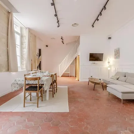 Loft Lumineux Authentique Apartment *